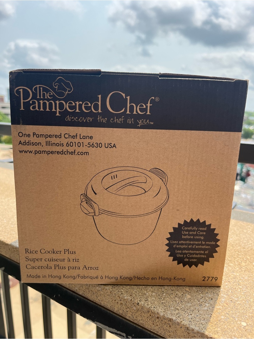 The Pampered Chef Rice Cooker Plus. Brand New! Use in microwave.